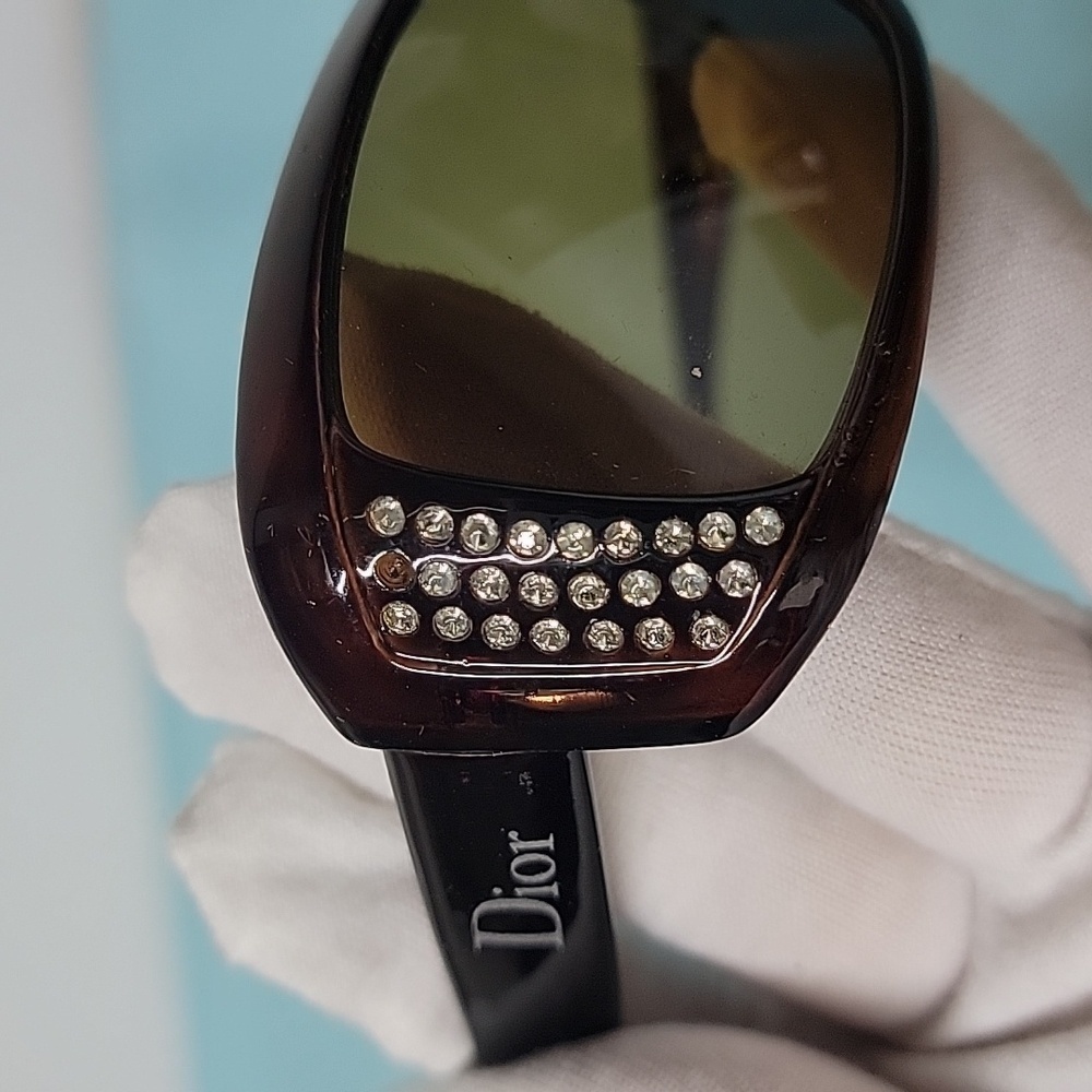 Designer Like Rhinestone Embellished Side Rectangular Sunglasses - Picture 3 of 10